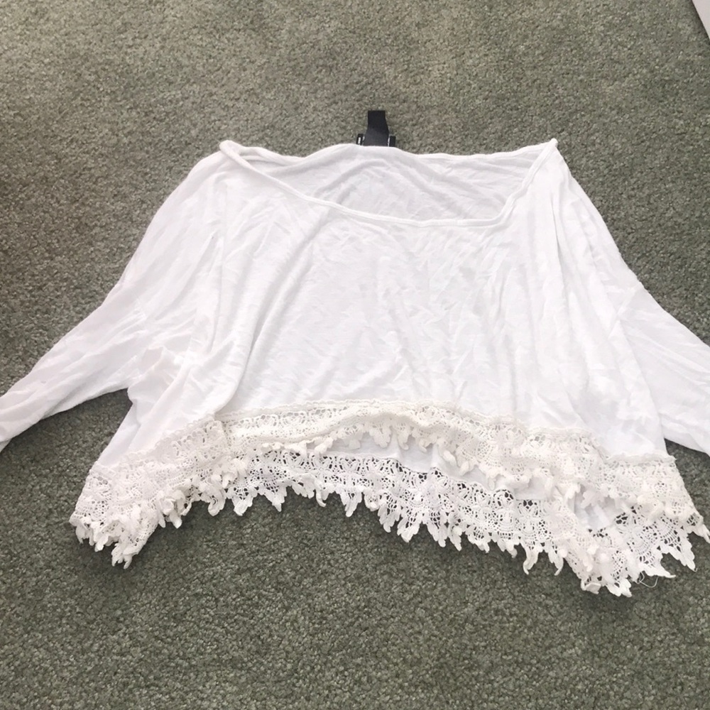 White blouse with lace bottom